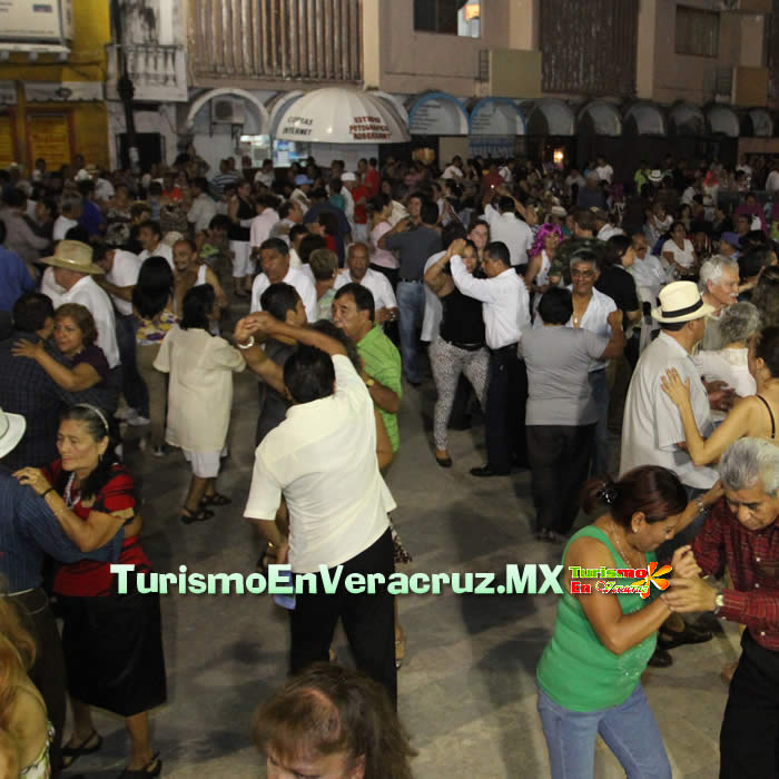 Agenda Cultural Del Ayuntamiento de Veracruz Del 22 Al 25 De Agosto De 2013