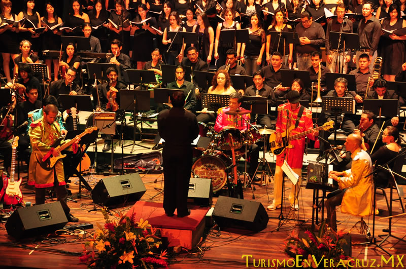 Presentan Ayuntamiento y DIF Municipal de Veracruz concierto “Queen & The Beatles Sinfónico”